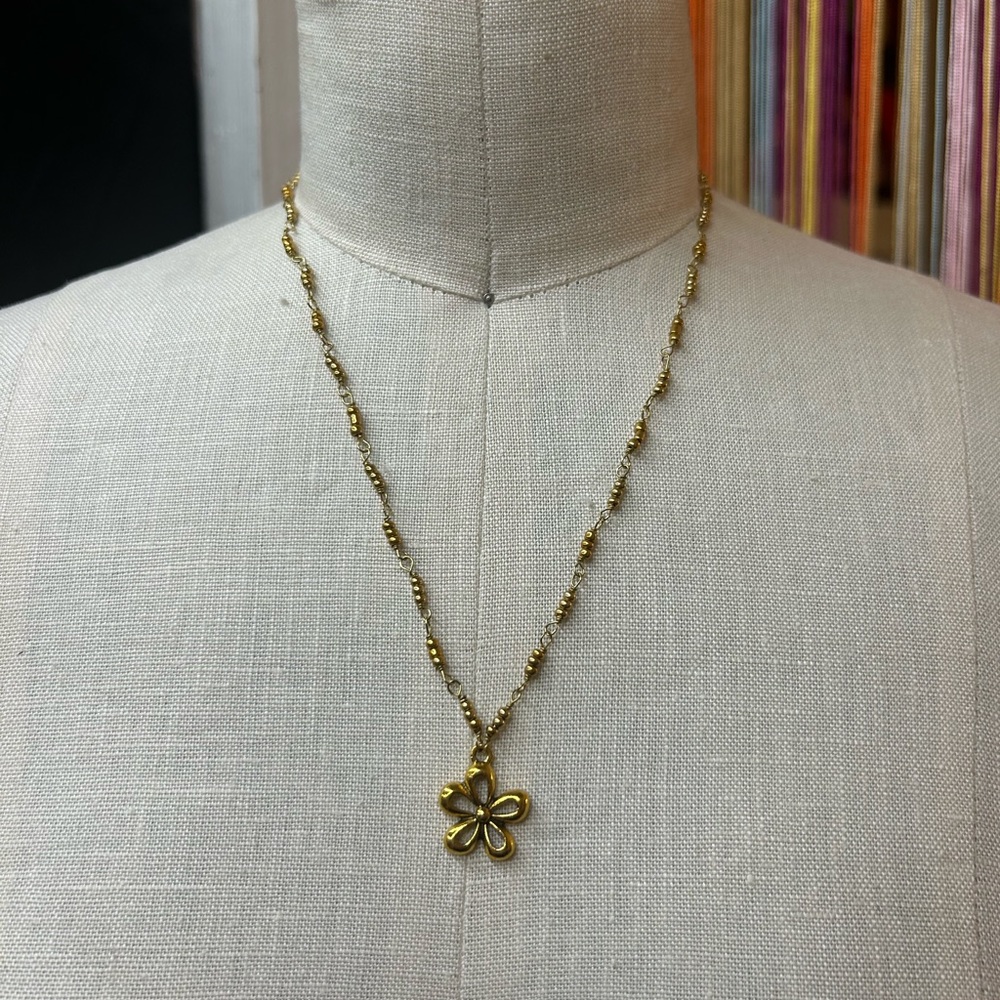 Gold Flower Necklace